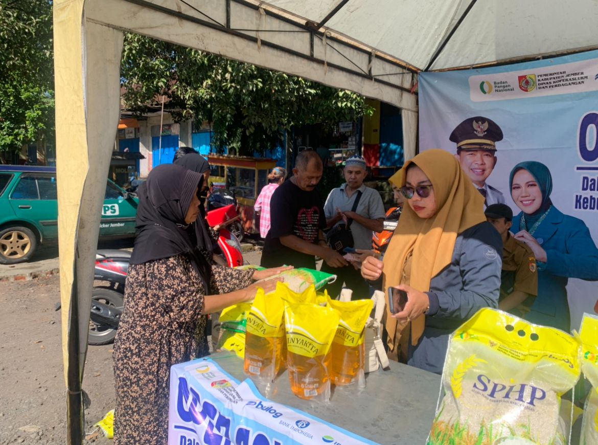 Operasi Pasar di Gebang, Upaya Pemkab Jember Jaga Stabilitas Harga Bahan Pokok