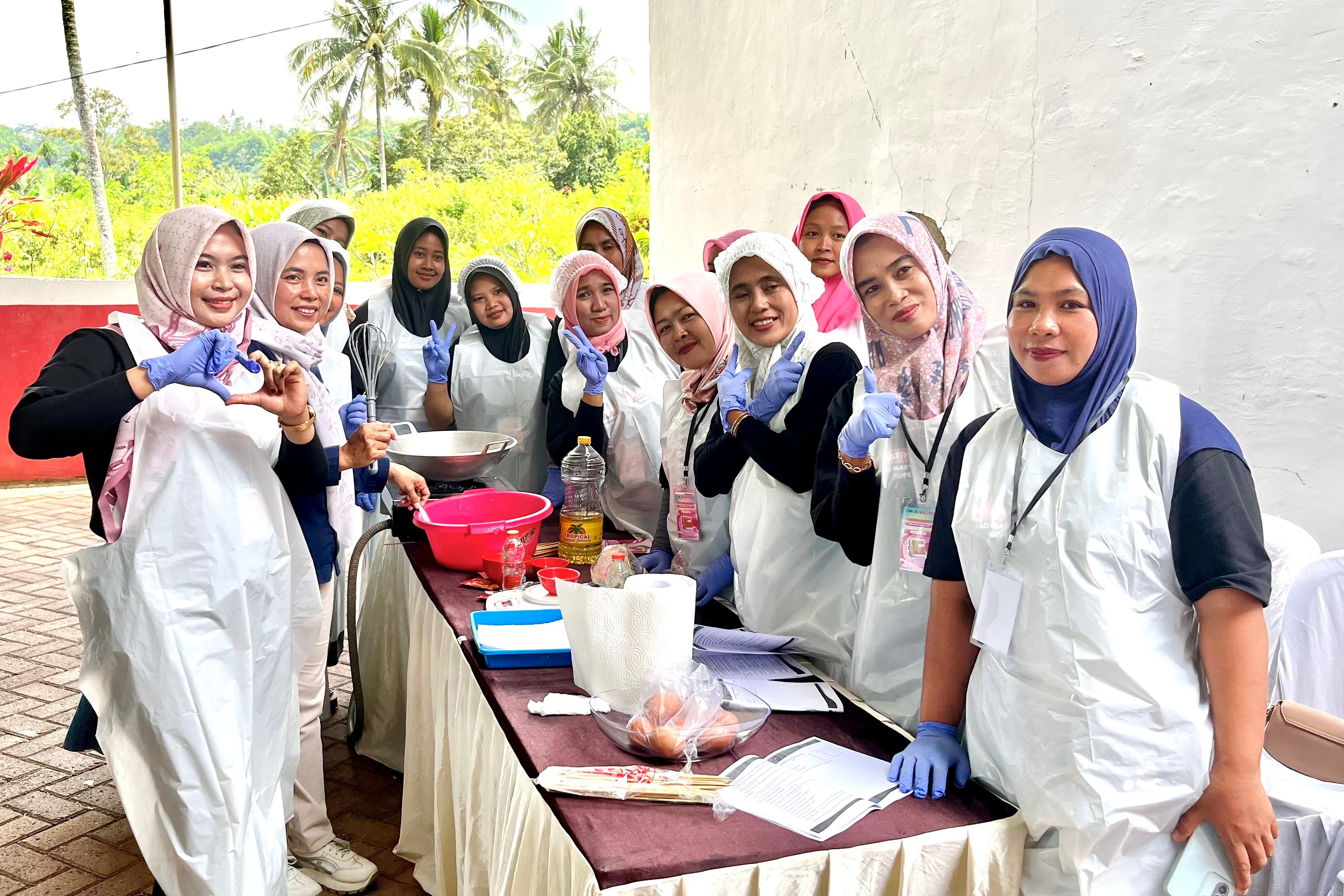 Pelatihan Kewirausahaan dalam Mendukung Koperasi Merah Putih di Desa Sidomukti