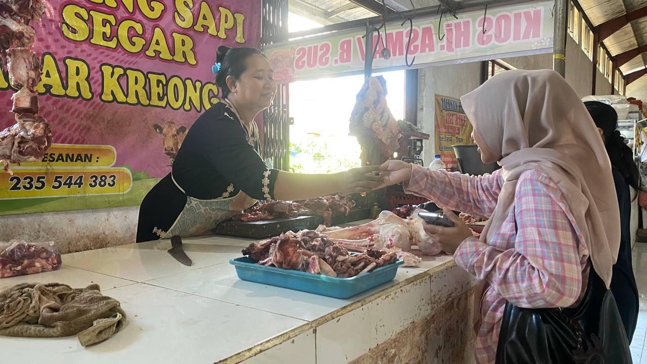 Harga Daging Sapi di Pasar Kreongan Jember Kembali Jinak, Sentuh Rp130 Ribu per Kilogram