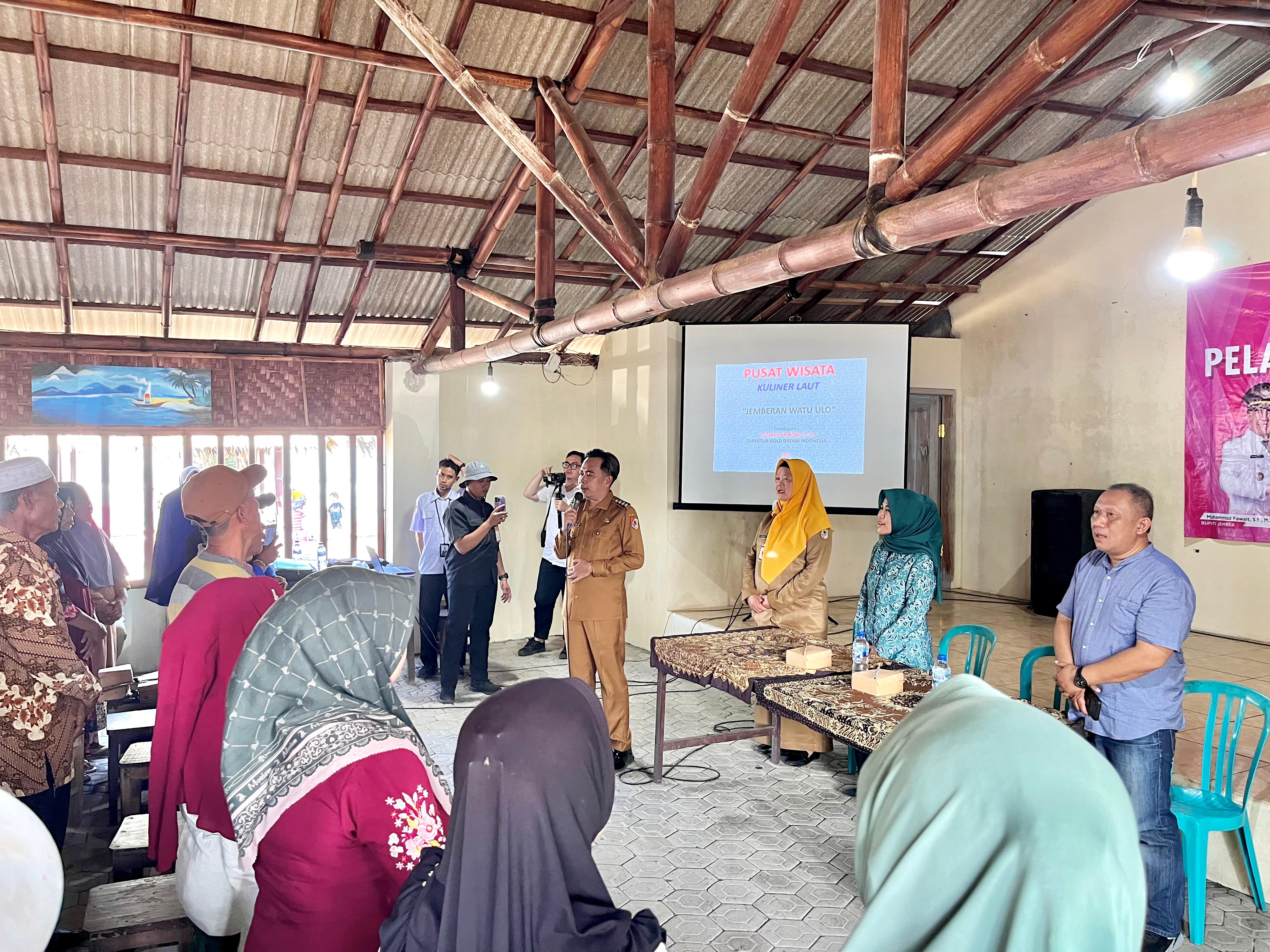 Dinas Koperasi dan Usaha Mikro Kabupaten Jember Gelar Pelayanan Legalitas Usaha  On The Spot di Desa Sumberejo, Ambulu