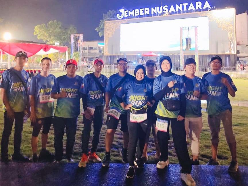 Diskopum Jember Berpartisipasi dalam Hakordia Fun Night Run 2025 di Alun-Alun Jember