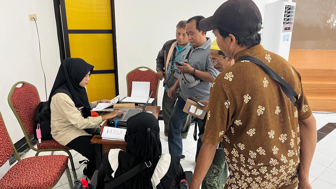 Diskopum Jember Gelar Pelayanan Legalitas On The Spot bagi Pelaku Usaha Disabilitas