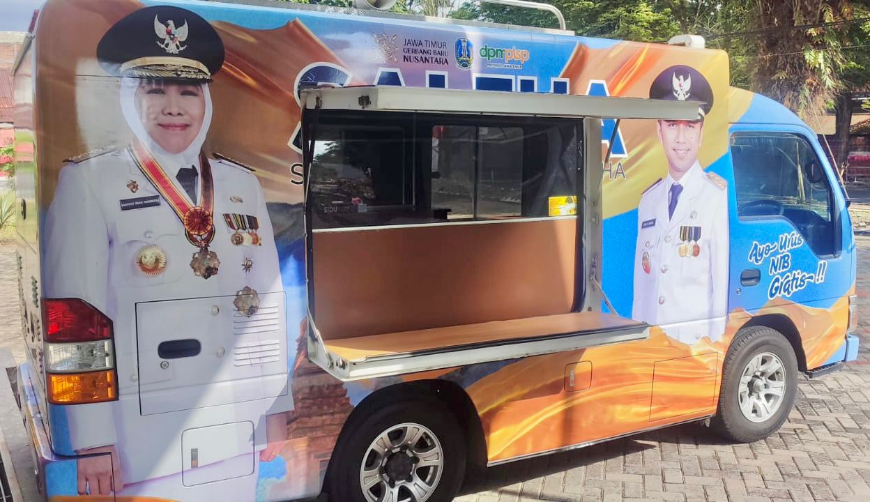 Diskopum Jember Dukung Layanan On The Spot SALEHA Bersama DPMPTSP Provinsi Jawa Timur di Gedung PLUT KUMKM Jember