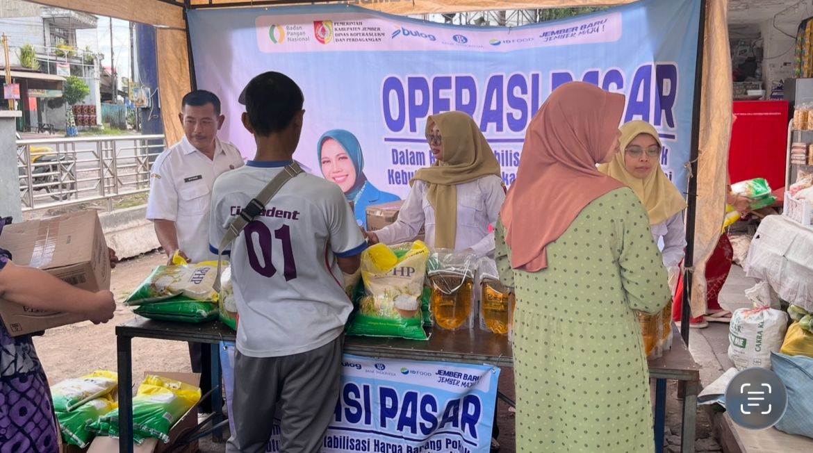 Operasi Pasar di Kelurahan Mangli, Ikhtiar Pemkab Jember Jaga Stabilitas Harga Bahan Pokok