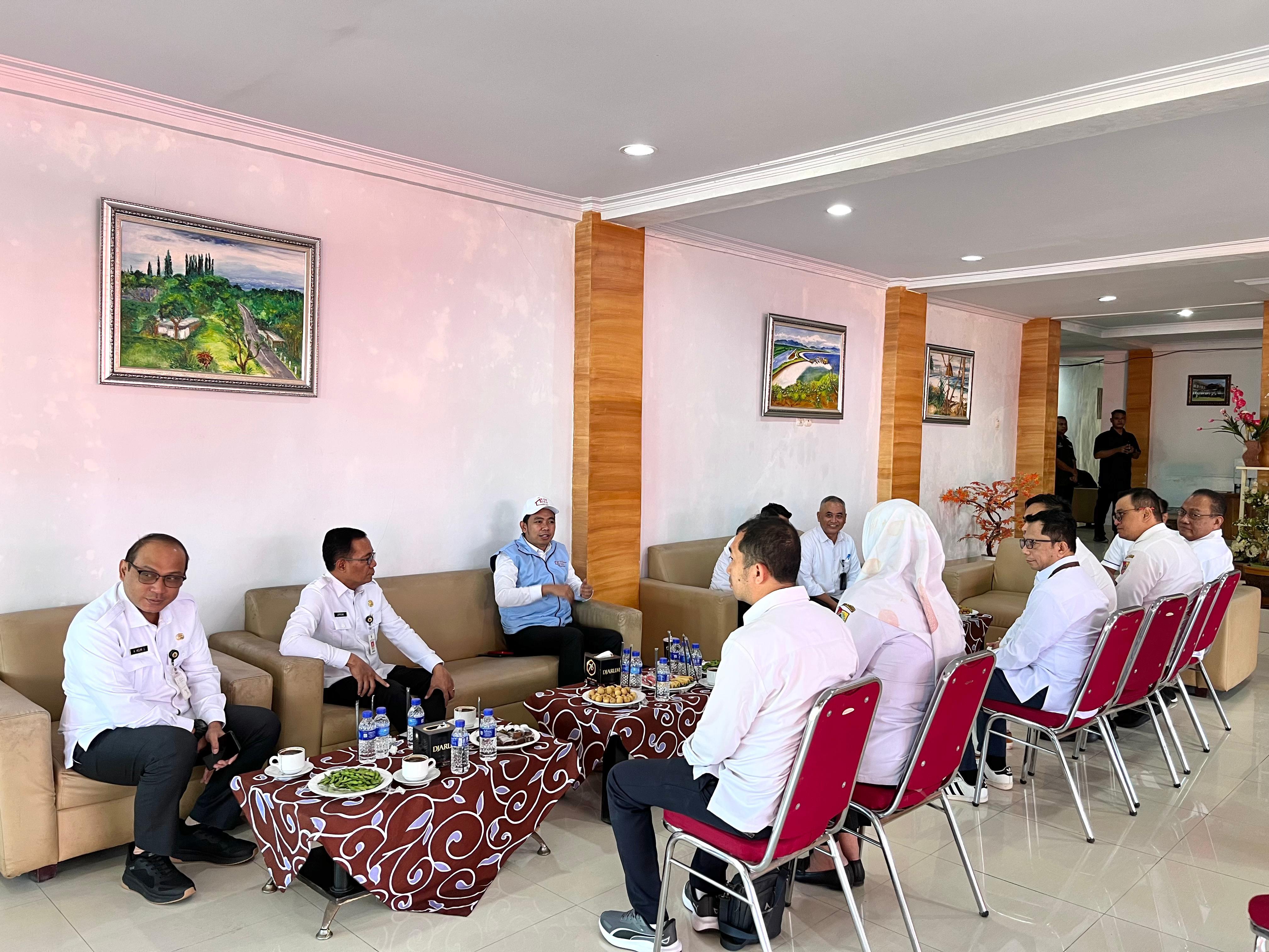 Diskopum Jember Gelar Peluncuran Kelembagaan Koperasi Desa/Kelurahan Merah  Putih Bersama Presiden Secara Virtual di Rembangan