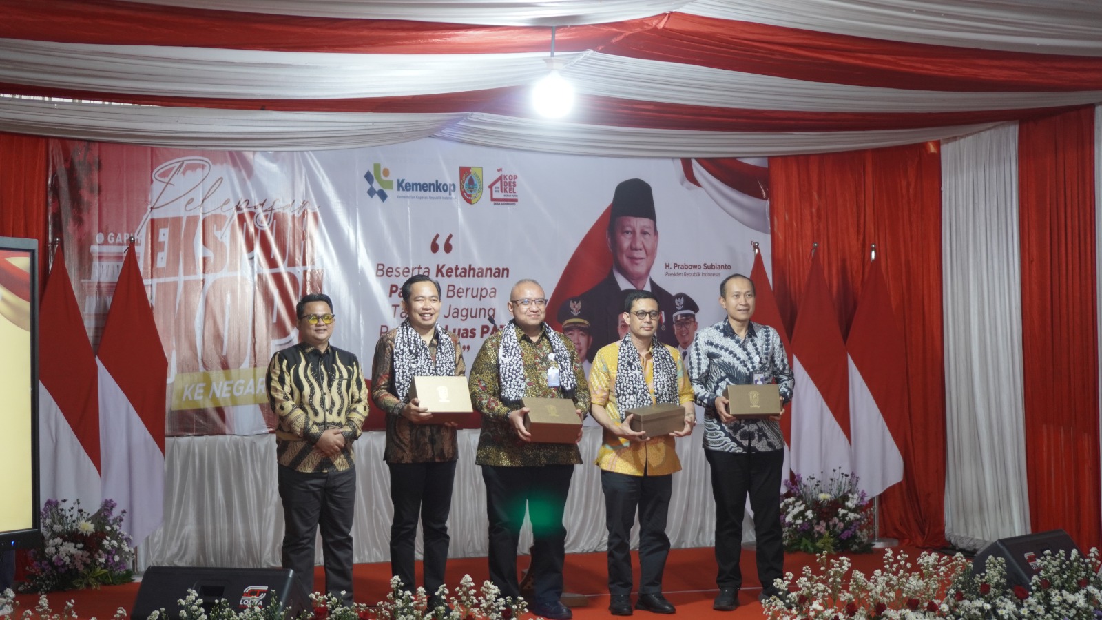 Pelepasan Ekspor Kopi ke Negara Mesir dan Tanam Jagung Perdana di Sidomulyo Silo