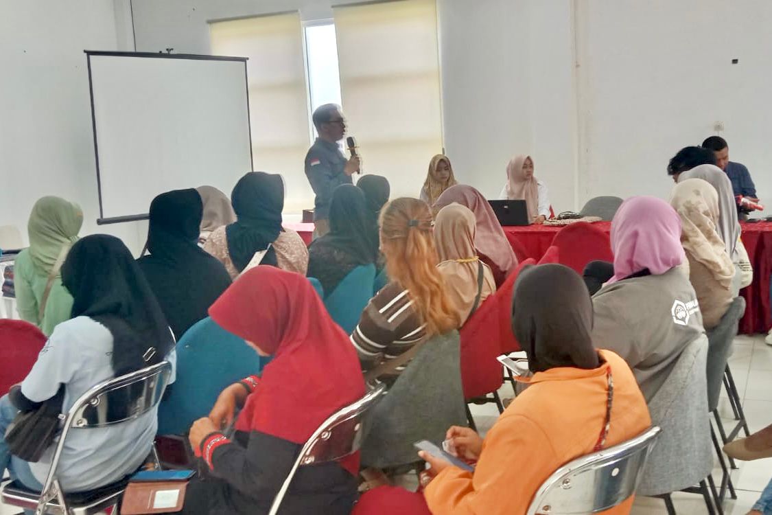Diskopum Jember Dukung Layanan On The Spot SALEHA Bersama DPMPTSP Provinsi Jawa Timur di Gedung PLUT KUMKM Jember