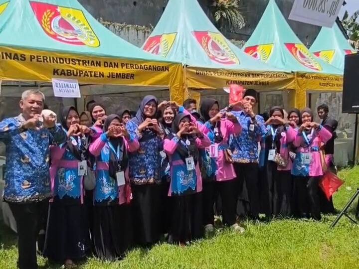 Pasar Murah Ramadan di Desa Suren Ledokombo Diserbu Kader Posyandu