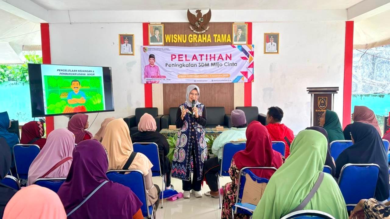 Pelatihan Peningkatan SDM Mlijo Cinta di Kecamatan Ambulu, Tingkatkan Kualitas Layanan Pedagang Mlijo