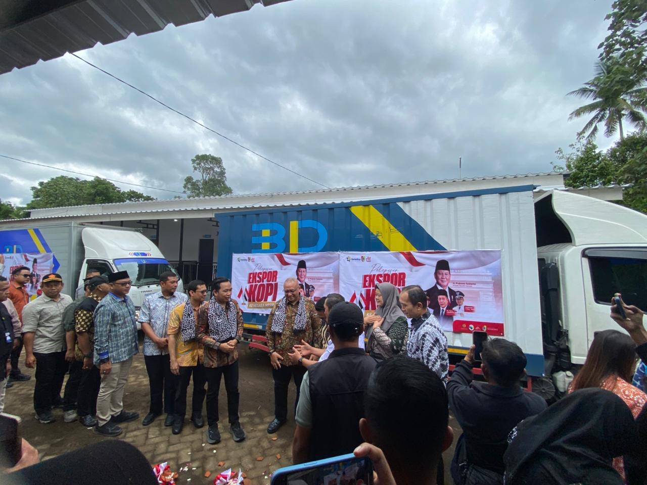 Pelepasan Ekspor Kopi ke Negara Mesir dan Tanam Jagung Perdana di Sidomulyo Silo