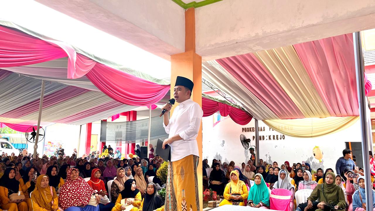 Bunga Desaku di Tempurejo: Silaturahmi Bupati Jember Bersama UMKM, PKL, dan Mlijo