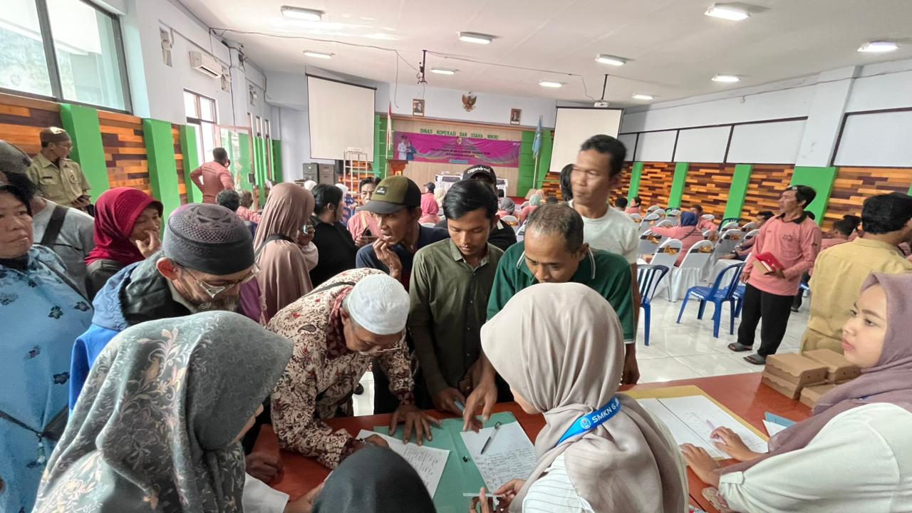 Diskopum Jember Gelar Pelatihan Manajemen Usaha dan Kewirausahaan bagi PKL