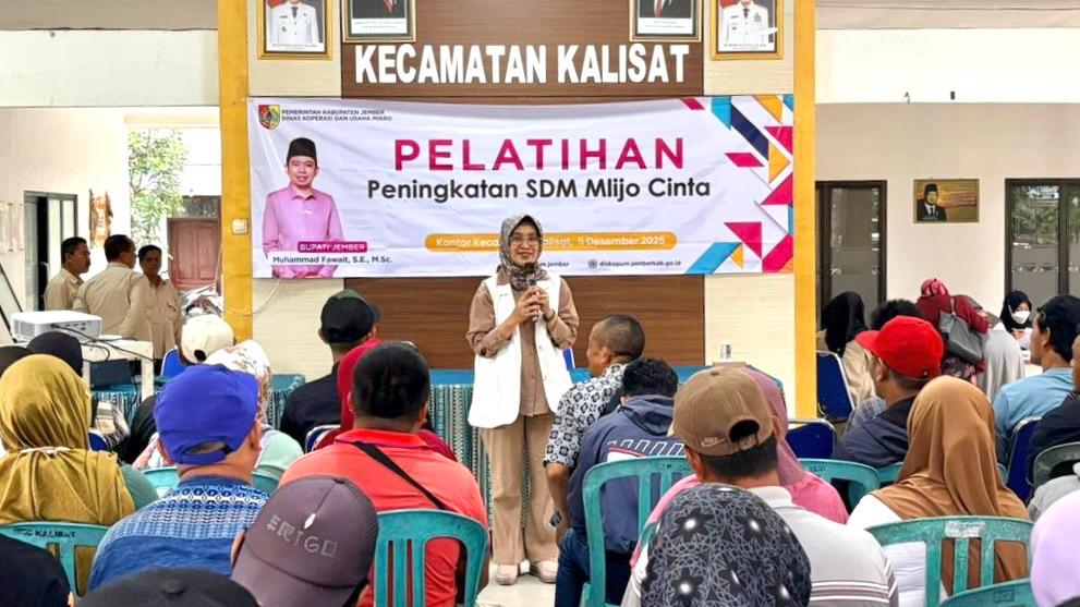 Pelatihan SDM Mlijo Cinta Hadir di Kecamatan Kalisat, Perkuat Kapasitas Pedagang dalam Mengelola Usaha