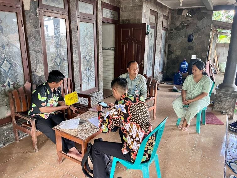 Dinas Koperasi dan Usaha Mikro Kabupaten Jember Kunjungi UMKM Tape di Arjasa, Fasilitasi Legalitas HAKI